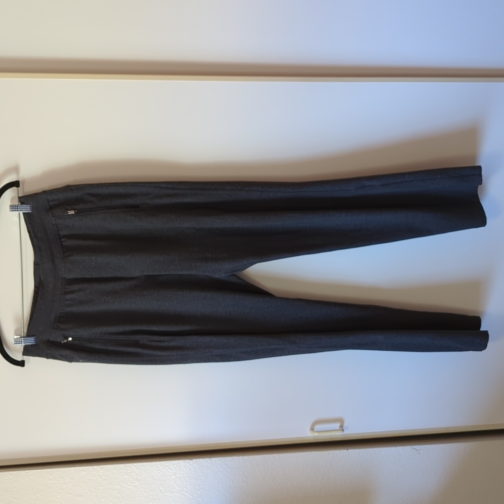 Lululemon Dark Charcoal Gray Track Pant Jogger - Size Medium